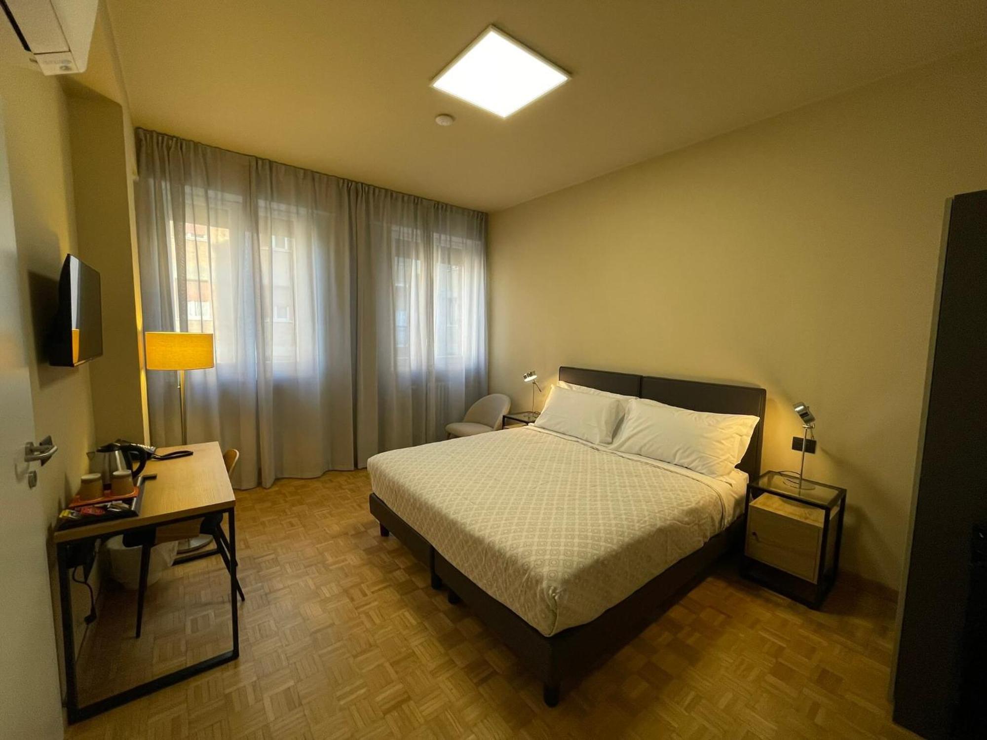 La Galleria Lodge Parma Bagian luar foto