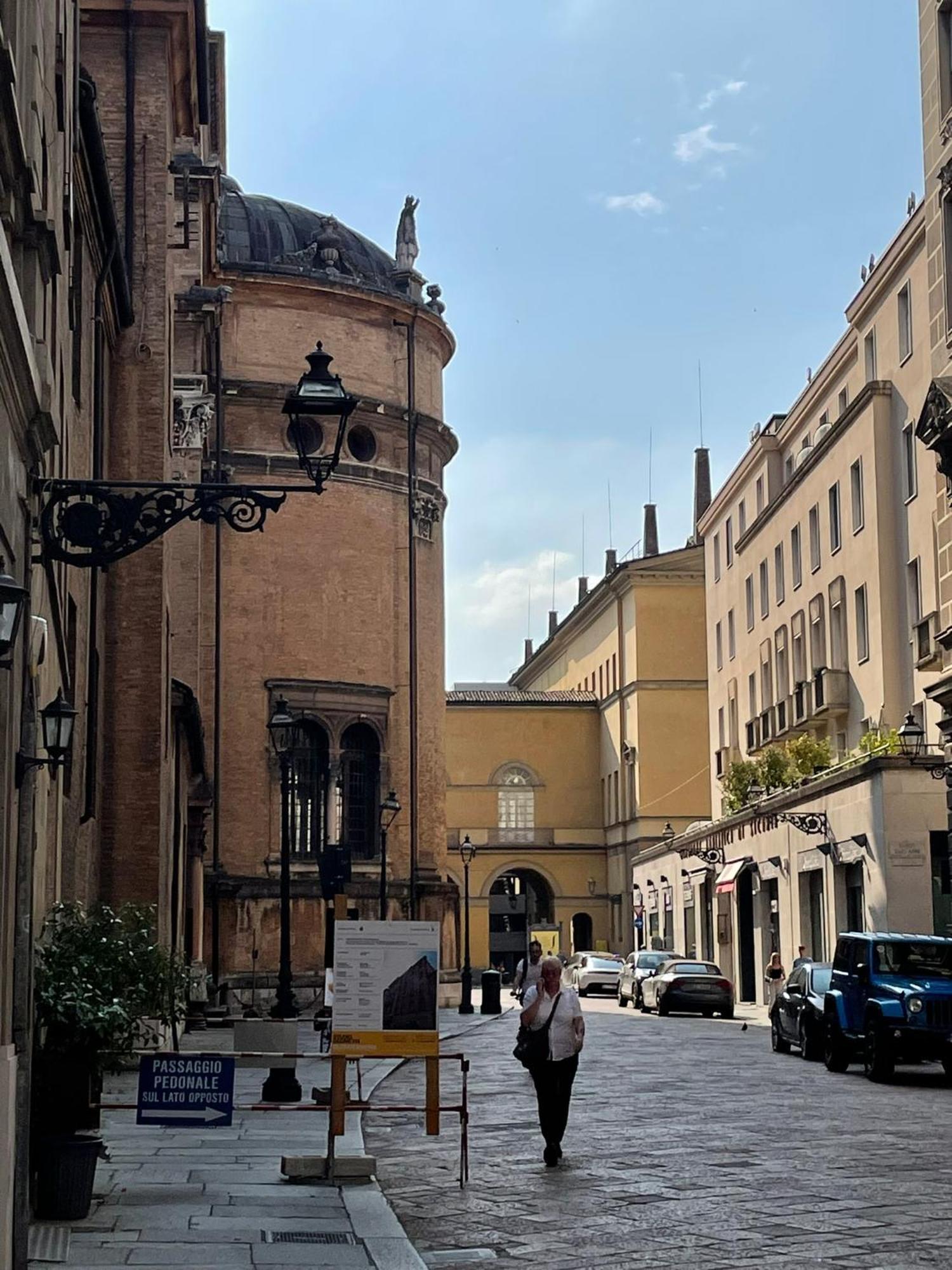 La Galleria Lodge Parma Bagian luar foto